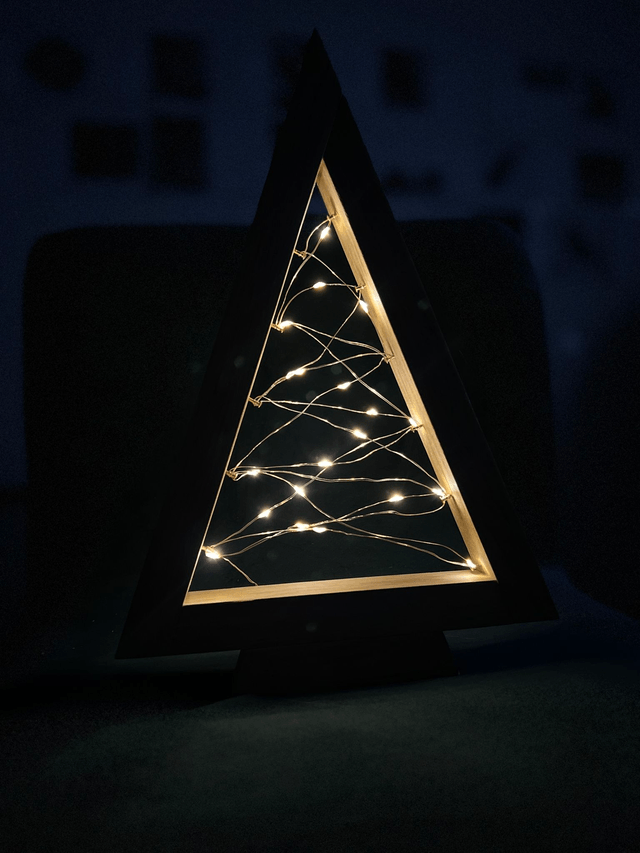 Light Up Christmas Tree (Oak)
